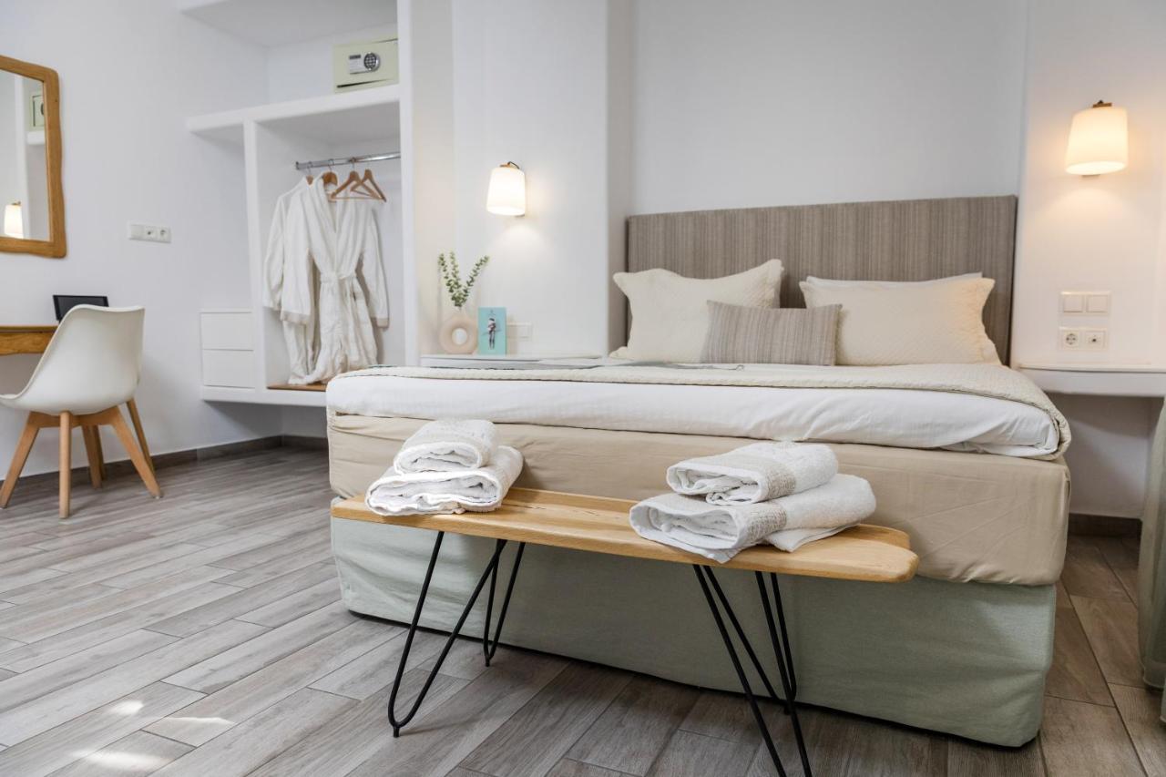 科拉里精品酒店 Naxos City 外观 照片