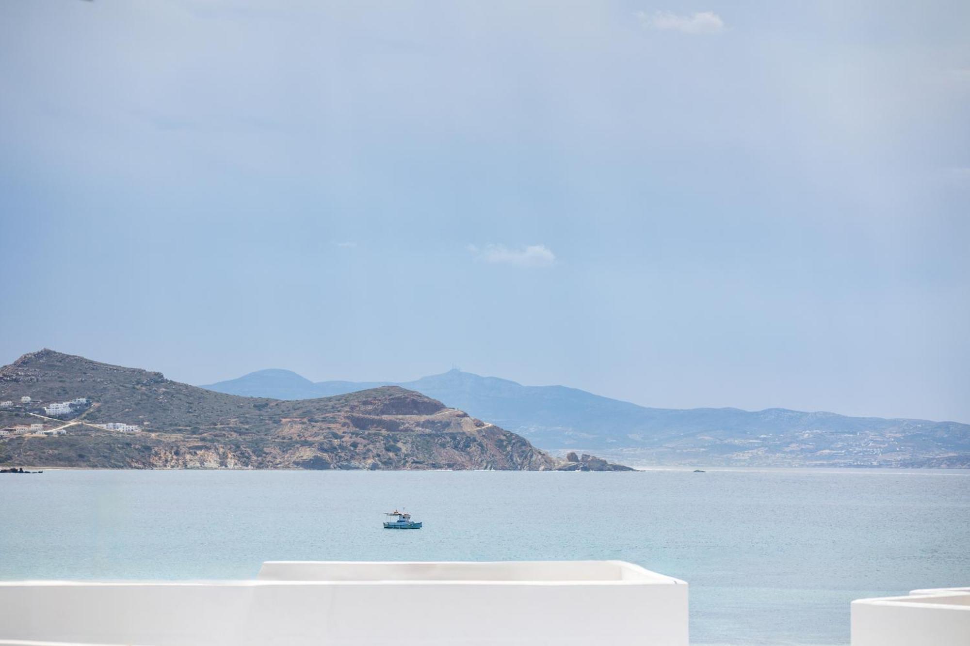 科拉里精品酒店 Naxos City 外观 照片